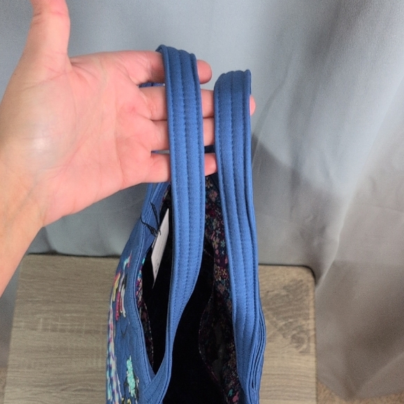 Vera Bradley Quilted Tote with Disney Embroidery Minnie & Mickey Collectable - Picture 3 of 14